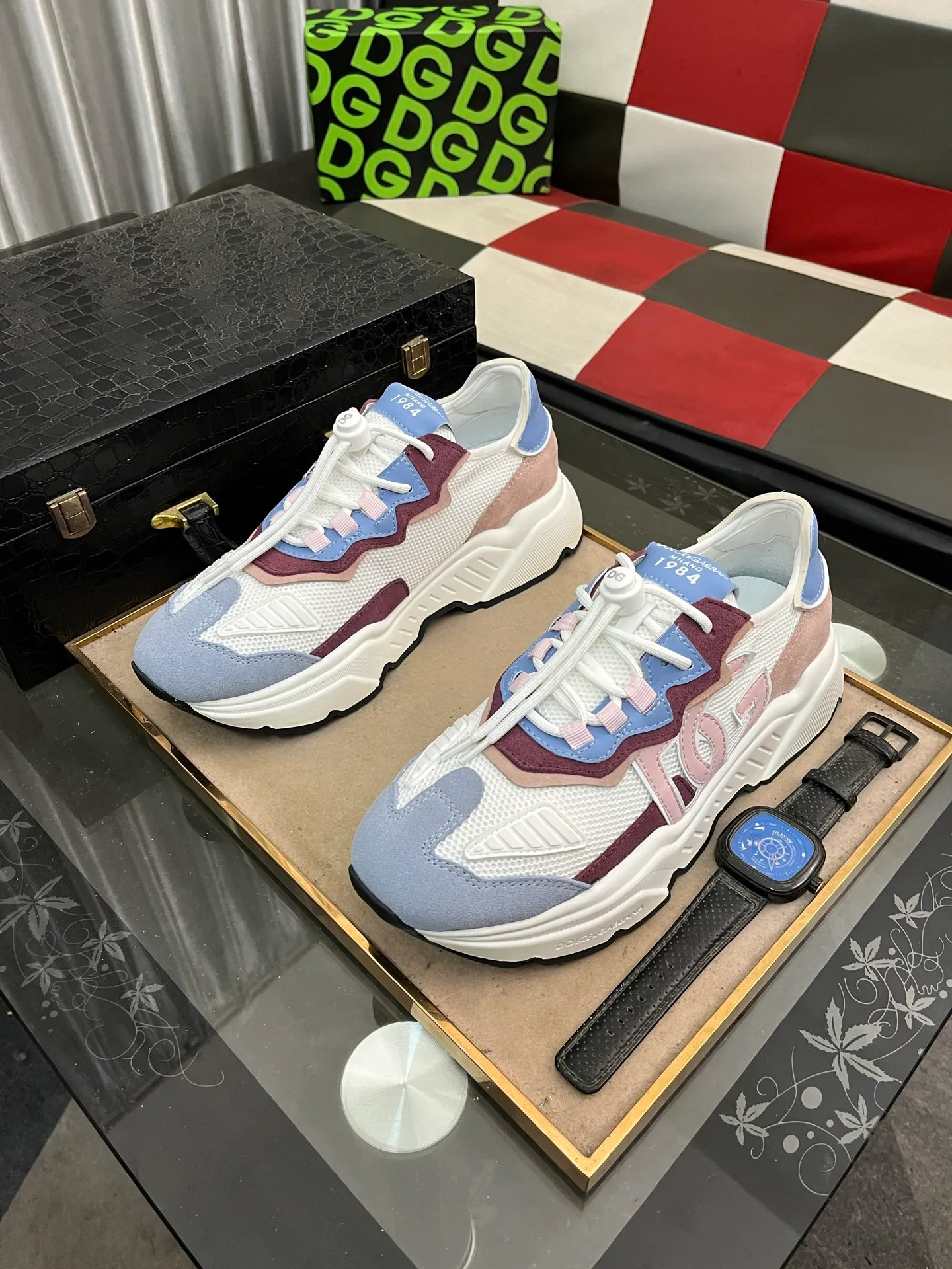 Men's shoes 💰480⌚️⌚️[DG] The latest official high-top casual, men's shoes original quality imported first-layer cowhide stitching ➕Yangli [Proud] In terms of materials and workmanship, it beats all versions on the market 💕The highest quality shipments. Real photos, imported fabrics highlight the unique charm of the brand 😘The shoelaces are also original custom-made 👻Classic lace-up shoes are very comfortable on the feet, size 35-46